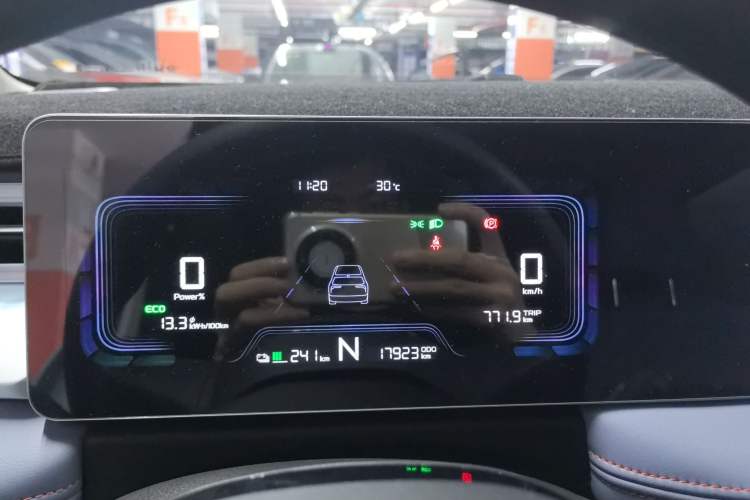 Used Geometry E Firefly 2023 401KM Linglong Tiger 5-Seater
