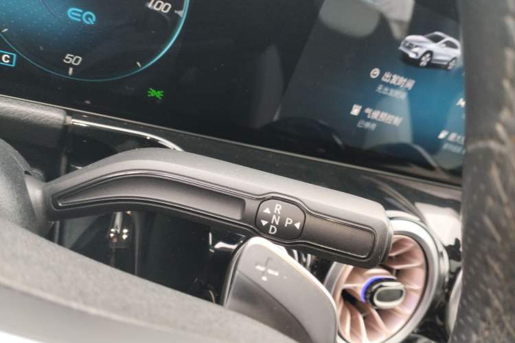 Used Mercedes-Benz EQA 2022 EQA 300 4MATIC Launch Edition
