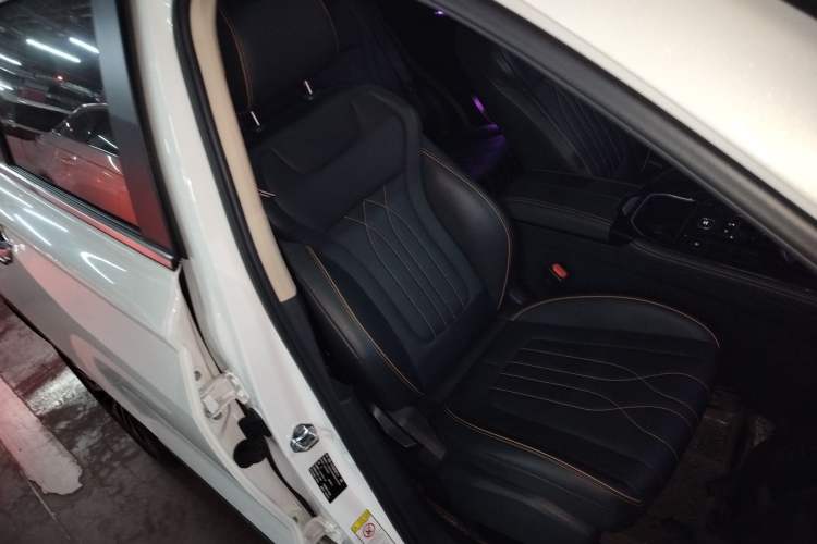 Used Bestune T77 2023 1.5T Automatic Luxury Model
