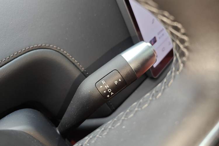 Used Li Auto L8 2023 Pro Model
