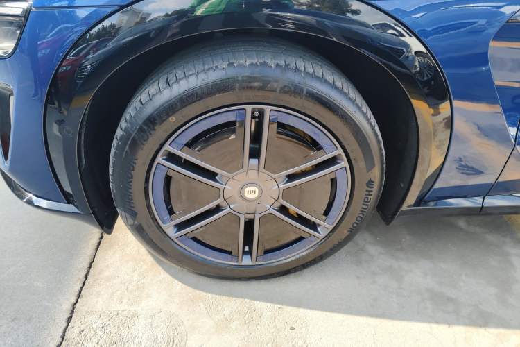 Used  YU7 2025 Ultra-Long Range Rear-Wheel Drive Version