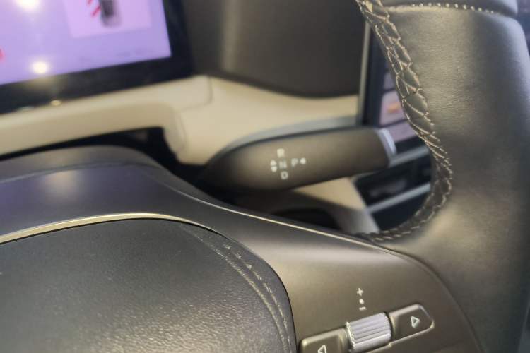 Used BYD Yuan UP 2025 Intelligent Driving Version 401 km Leading Edition
