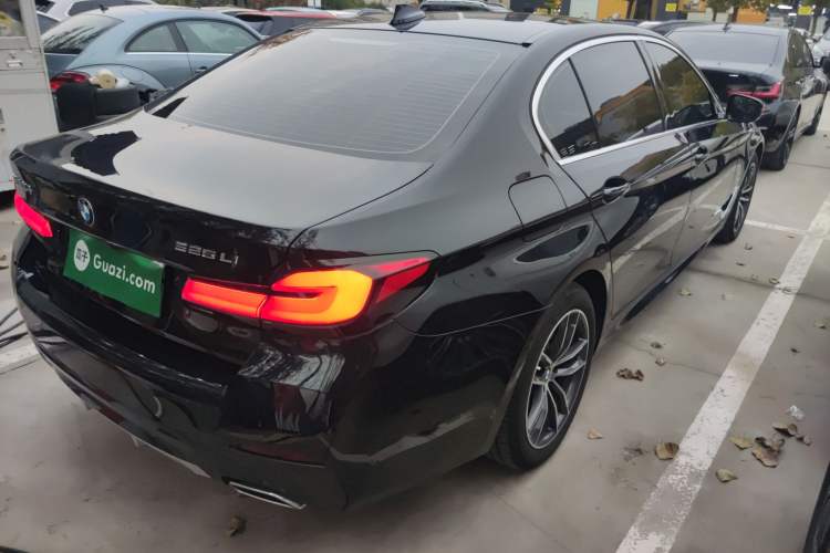 Used BMW 5 Series 2022 Restyled 525Li M Sport Package
