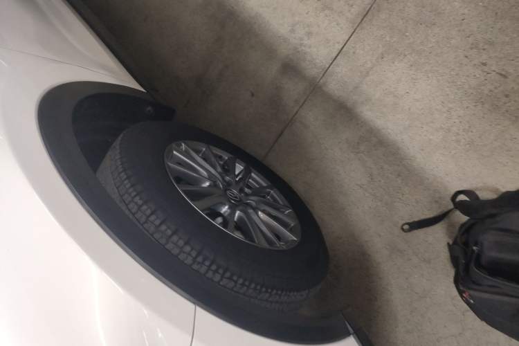 Used Mazda CX-5 2020 2.0L Automatic Two-Wheel Drive Smart Version
