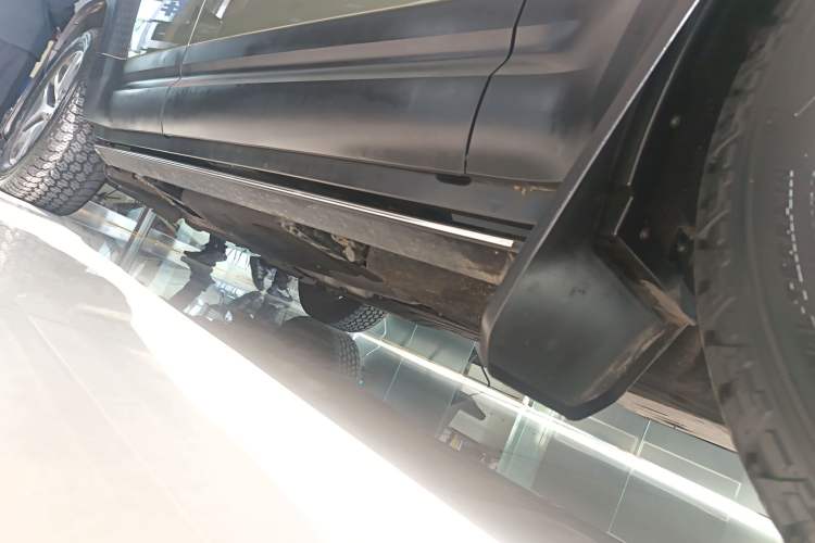 Used Land Rover Defender 2023 Facelift 110 3.0T P400 Dark Edition
