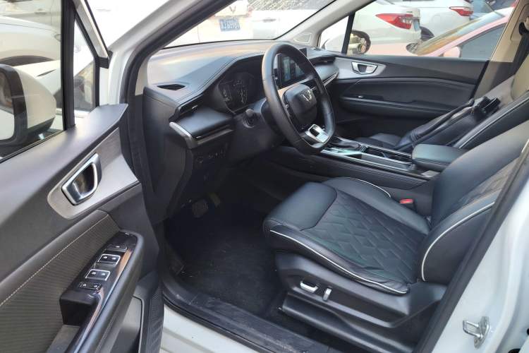 Used Wuling Jiachen 2022 1.5T CVT Deluxe Flagship Edition
