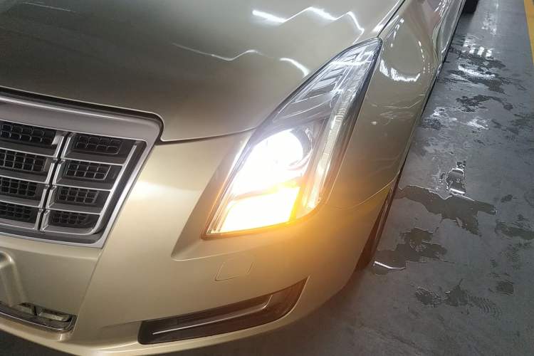 Used Cadillac XTS 2014 28T Comfort Version