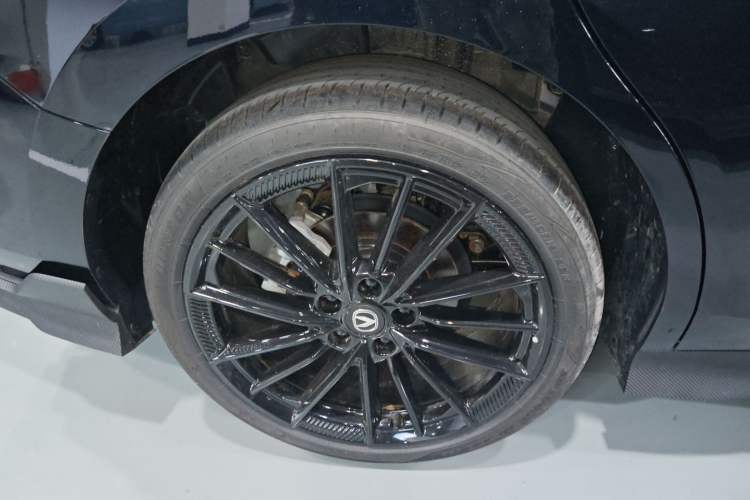 Used Changan UNI-V 2025 1.5T 500Bar Prestige Sporty Version
