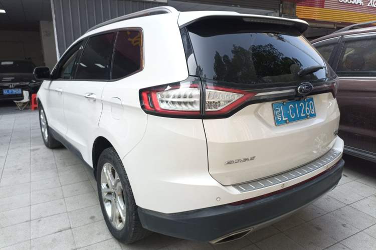 Used Ford Edge 2016 EcoBoost 245 Two-Wheel-Drive Titanium 7-Seater