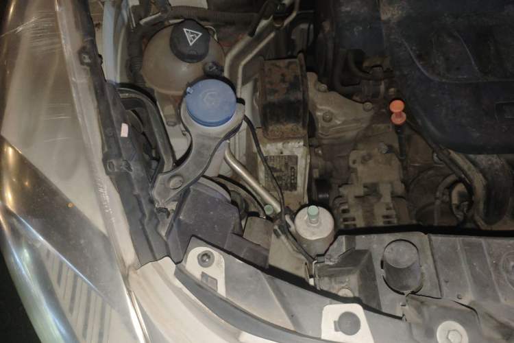 Used Peugeot 3008 2015 2.0L Automatic Classic Edition
