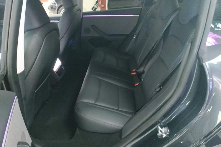 Used Tesla Model 3 2023 Rear-Wheel-Drive Version