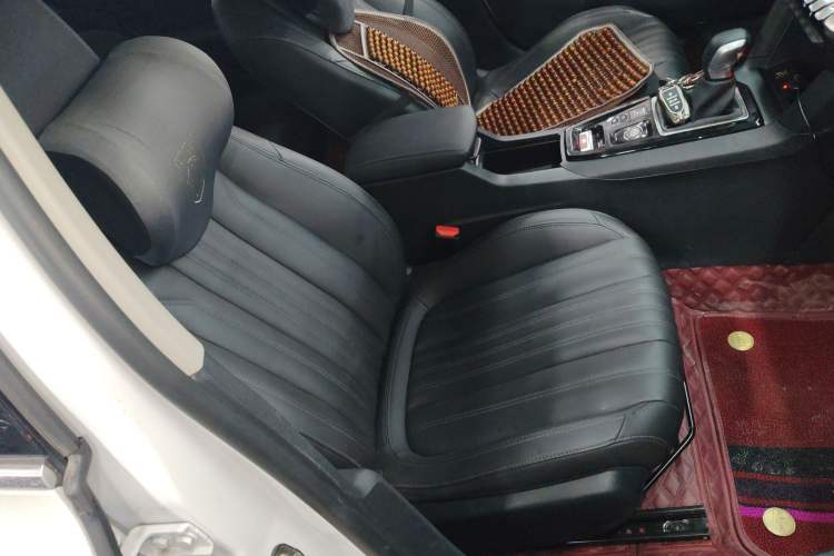 Used Peugeot 408 2022 1.6T Light-Chasing Edition