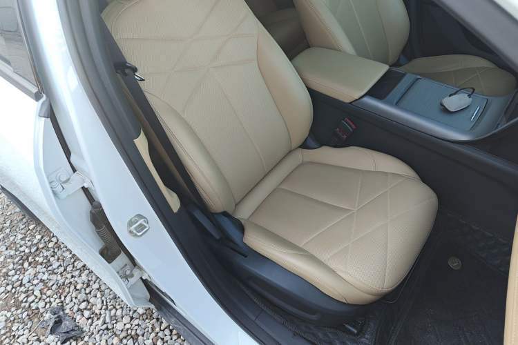 Used  L6 2023 60km PLUS