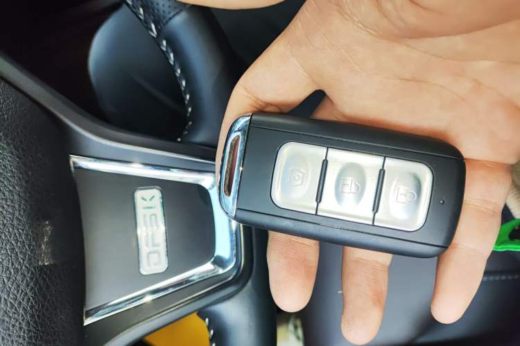 Used Dongfeng Fengon 580 2021 ☆ Star Edition 1.5T Automatic Luxury Version
