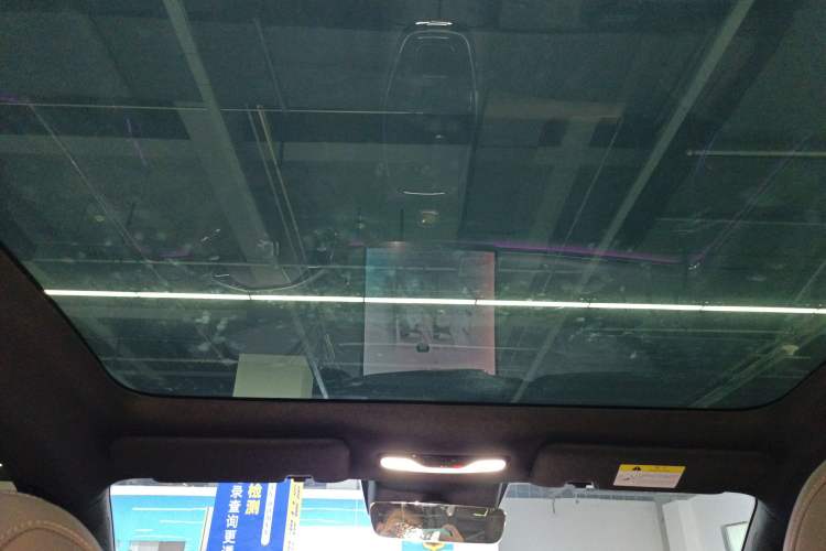 Used  A07 2025 Blue Whale Range-Extending Version 230 Flagship Model