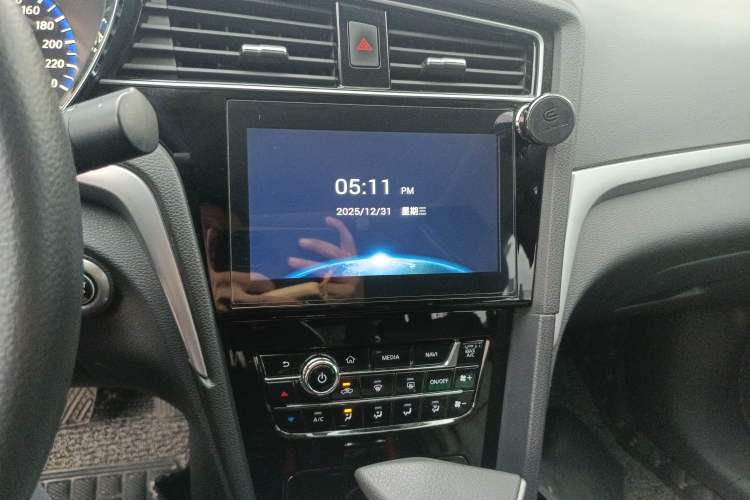 Used Venucia D60 2019 100 000 Honor 1.6L XL CVT Chenku Edition China VI Standard