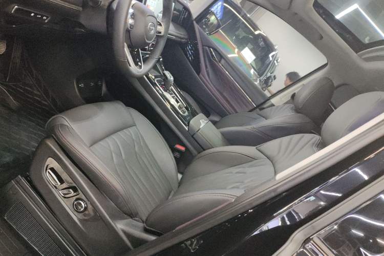 Used GAC Trumpchi M8 2024 Master Series Super Hybrid Edition
