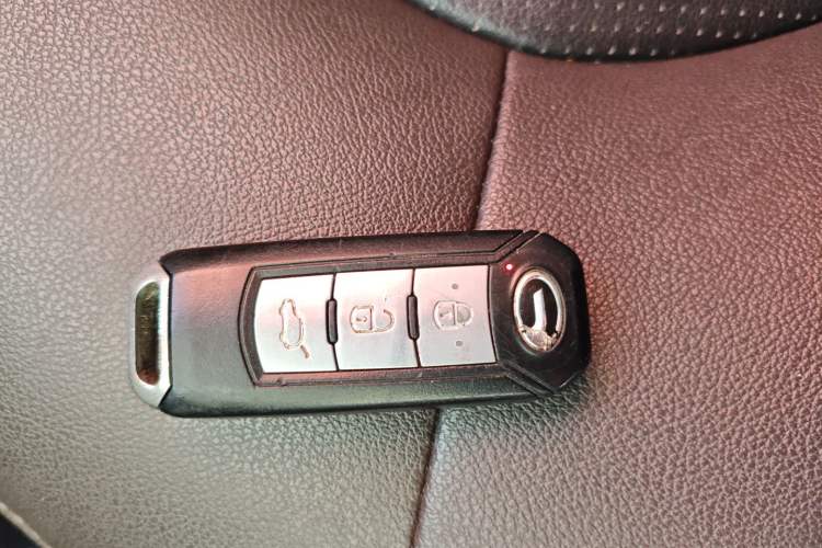 Used GAC Trumpchi GS4 2017 235T Automatic Two-Wheel Drive Luxury Smart Connectivity Version