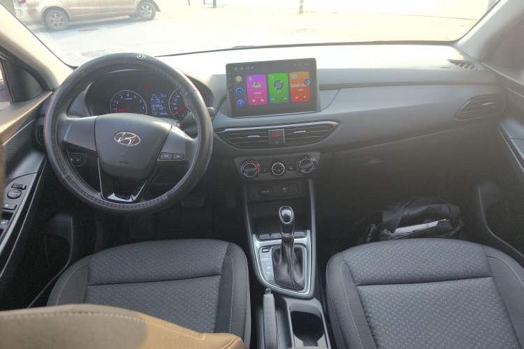 Used Hyundai Celesta 2020 1.6L Automatic GL Enjoyable Edition