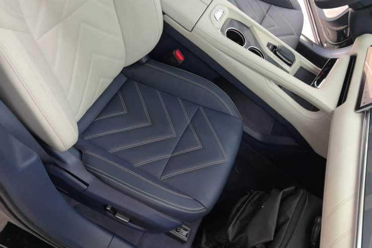 Used Zeekr 001 2021 Ultra-Long Range Dual-Motor YOU Version
