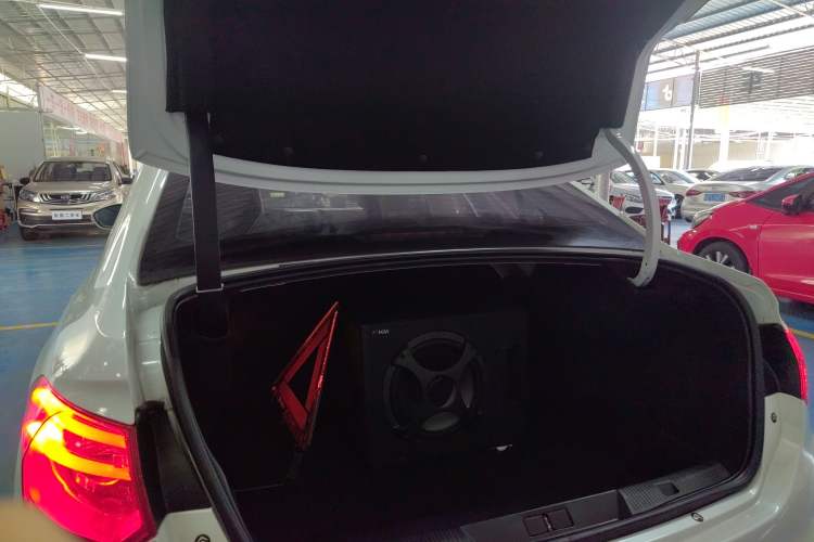 Used Citroen C4L 2014 1.6THP Intelligent Drive Automatic Dynamic Model
