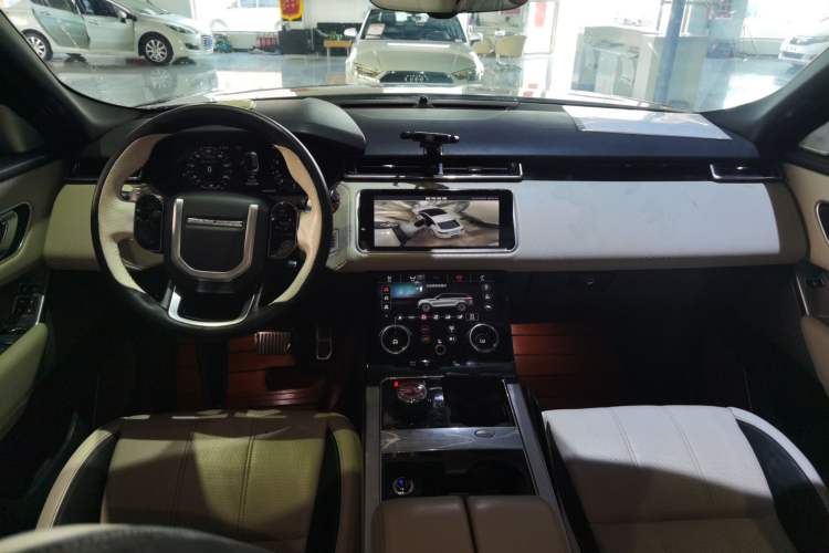 Used Land Rover Range Rover Velar 2017 P380 R-DYNAMIC SE
