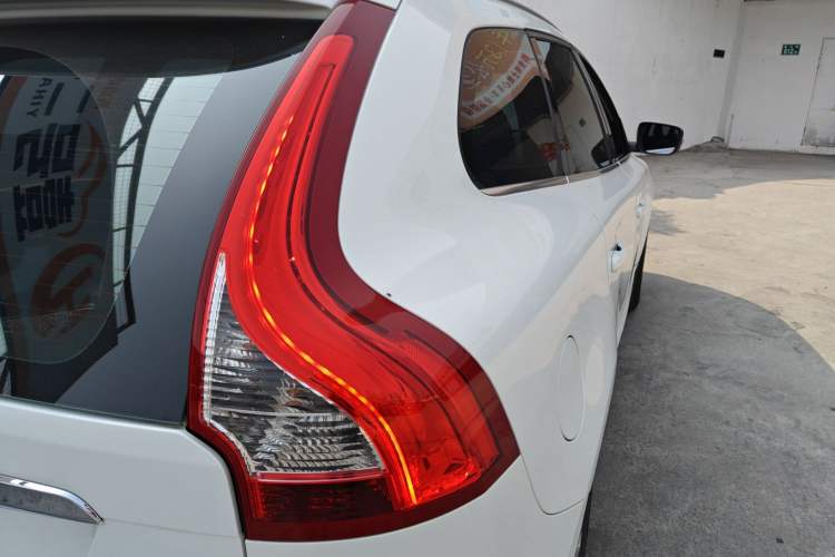 Used Volvo XC60 2015 T5 Smart Upgrade Model
