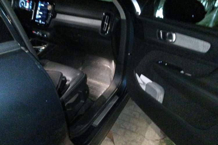 Used Volvo XC40 2021 T4 Four-Wheel Drive Smart Luxury Edition
