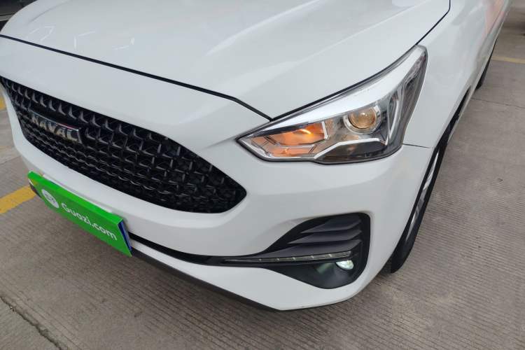 Used Haval M6 2019 1.5T Manual Two-Wheel Drive Elite Version China VI Standard
