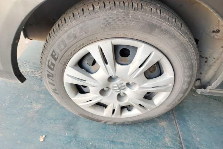 Used Everus S1 2014 1.3L Automatic Comfort Edition
