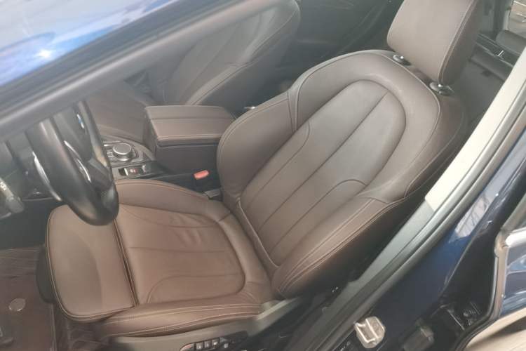 Used BMW X1 2018 xDrive20Li Luxury Edition
