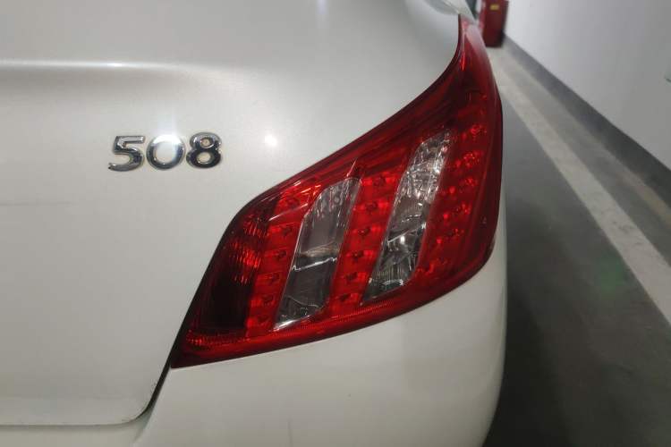 Used Peugeot 508 2013 2.0L 2nd Anniversary Edition with Automatic Sunroof – Classic Version