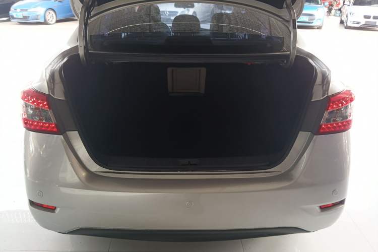 Used Nissan Sylphy 2012 1.6 XL CVT Luxury Edition
