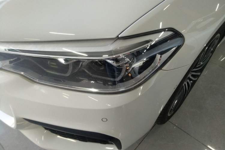 Used BMW 5 Series 2018 530i M Sport Package
