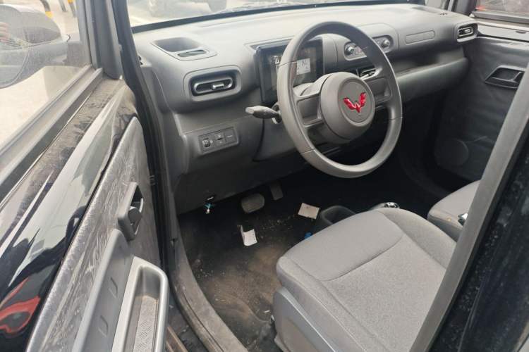 Used Wuling Zhiguang New Energy 2025 Comfort Model