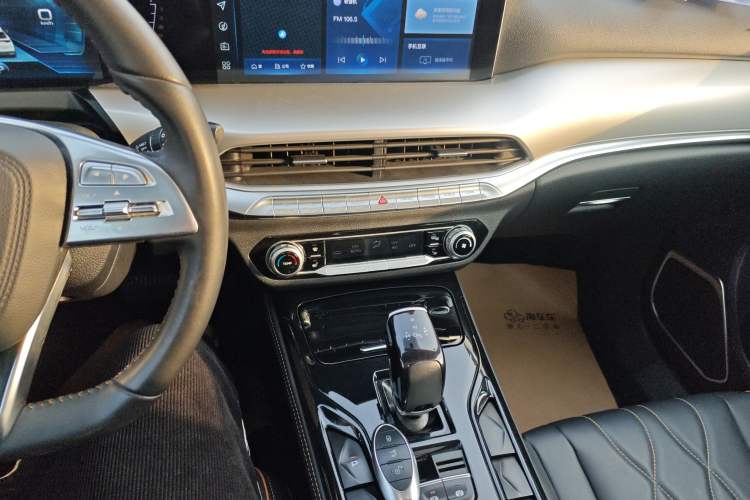 Used Bestune T77 2023 1.5T Automatic Luxury Model
