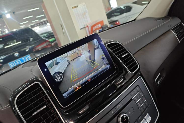 Used Mercedes-Benz GLE 2017 GLE 320 4MATIC Dynamic Model