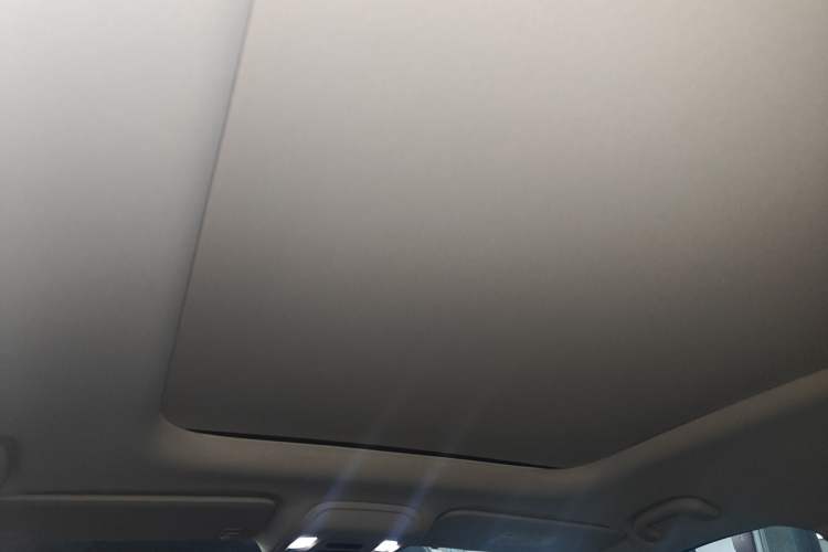 Used Buick Envision 2021 Encore Plus 652T Five-Seat All-Wheel-Drive Luxury Model
