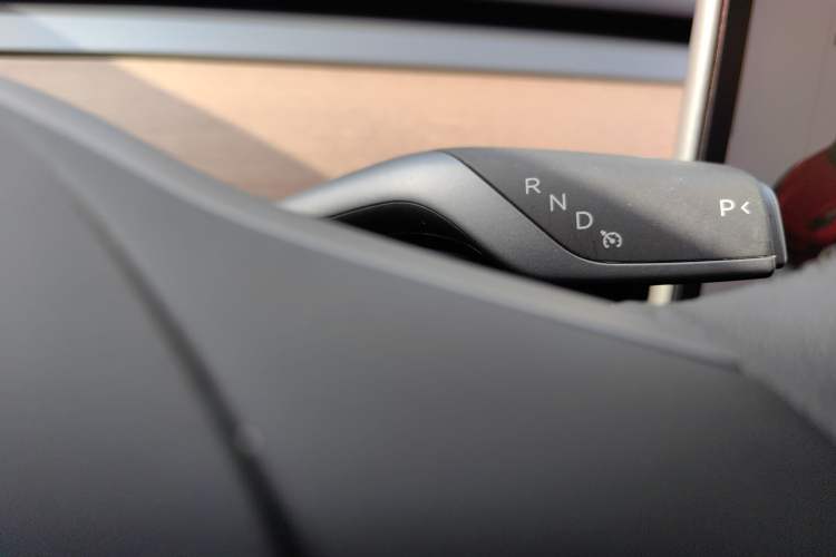 Used Tesla Model 3 2019 Standard Range Rear-Wheel Drive Upgraded Version (60 kWh)
