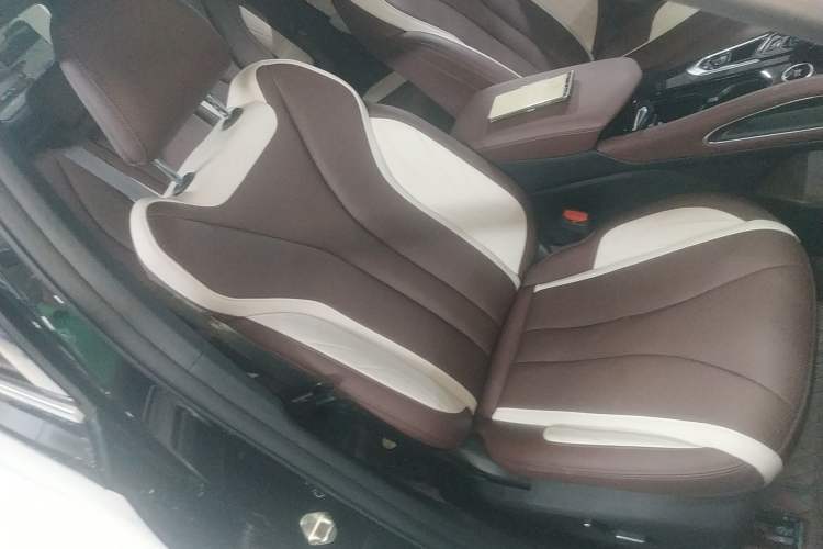 Used Geely Auto Monjaro L 2021 2.0TD DCT EVO Two-Wheel Drive Prestige Version
