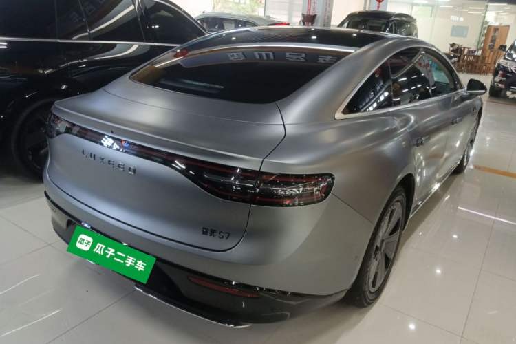 Used Hima Luxeed S7 2024 Max Rear-Drive Long-Range Intelligent Driving Version
