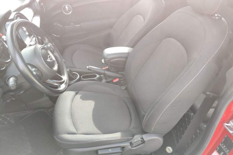 Used  MINI 2016 1.2T ONE Pioneer Edition