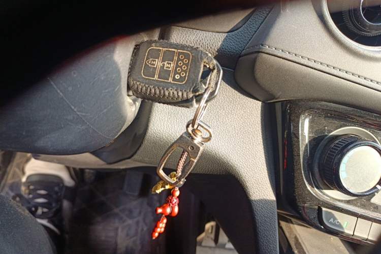 Used Honda XR-V 2015 1.5L LXi CVT Classic Edition
