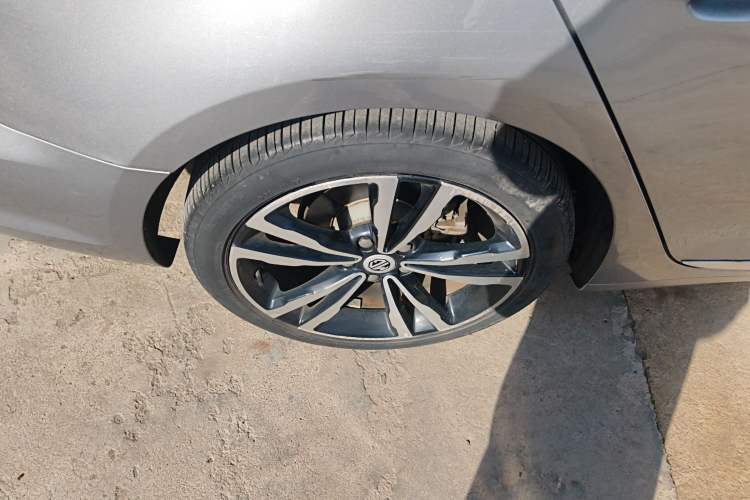 Used MG 6 2017 20T Automatic Trophy Prestige Internet Edition China V Standard
