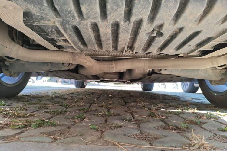 Used Mercedes-Benz E-Class 2019 E 300 L Sporty and Stylish Model