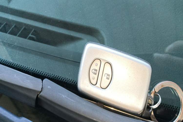 Used Toyota Land Cruiser 2014 4.0L Automatic Parallel Import Version 5 Seats
