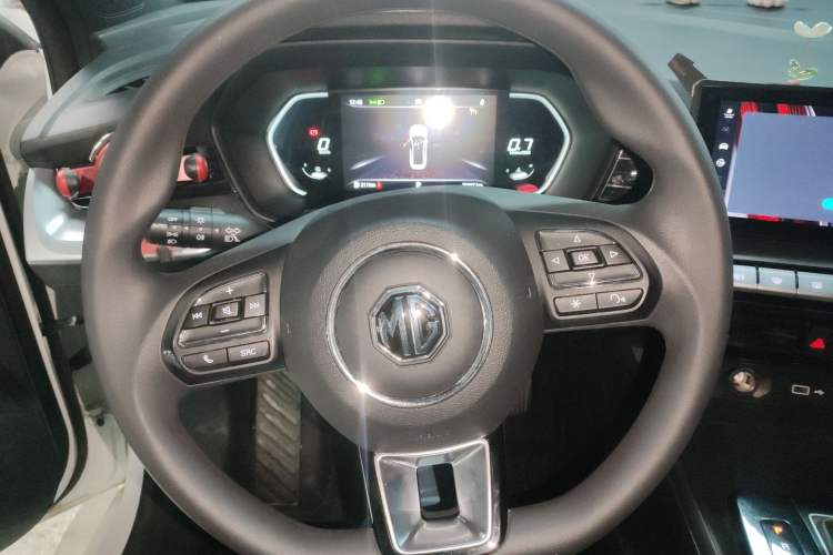 Used MG 5 2022 180 DVVT CVT Youth Luxury Edition