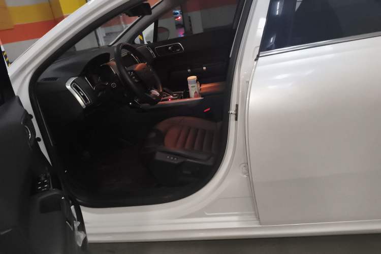 Used Citroen C6 2021 400THP Comfort Edition
