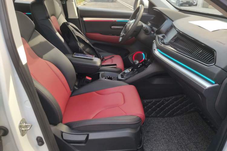 Used Haval H2s 2018 Red-Label 1.5T Dual-Clutch Fashion Edition