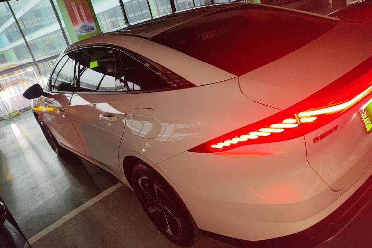 Used  L6 2025 EM-i 140km Explorer+ Edition
